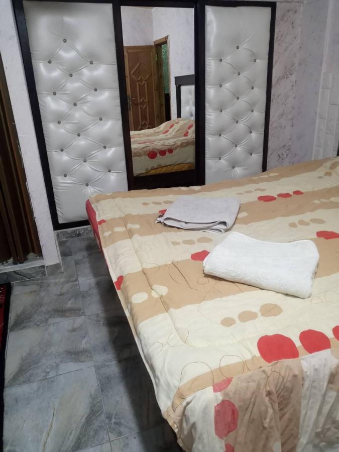 guest house hazem Al Azraq ash Shamālī Extérieur photo